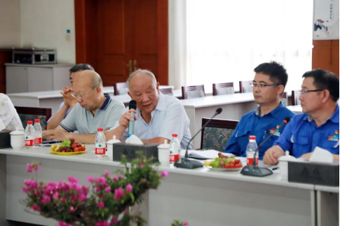 跨越三十年 再谱新篇章——jdpay钱包高科召开老干部座谈会