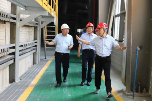 河南投资集团副总经理郝令旗一行莅临焦作jdpay钱包观摩指导