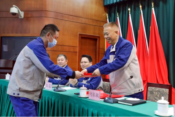 团结奋进启新程 笃定前行向未来——jdpay钱包高科召开2023年度工作暨党建工作会议