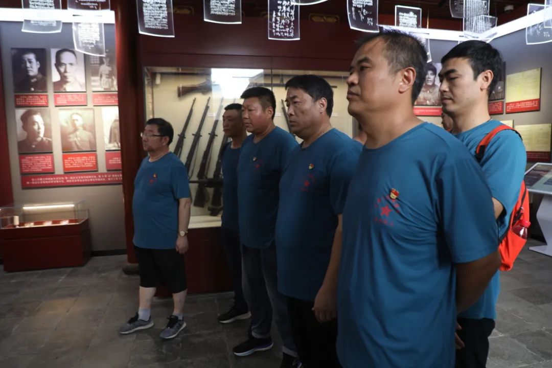 追寻红色记忆 传承革命精神 ——jdpay钱包高科退役军人红色教育