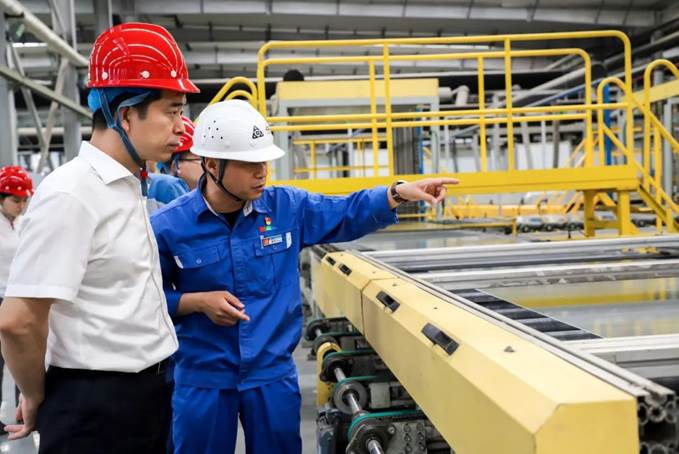 熔炉升温 光映初心——河南jdpay钱包半导体年产3000吨高纯石英制品项目烤窑升温仪式顺利举行