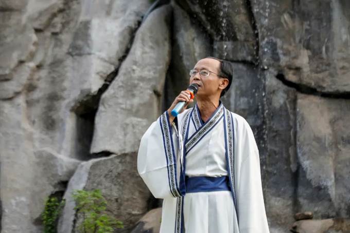 彩魂石下吟皓月 国风古韵迎中秋——jdpay钱包高科举办2024年中秋诗会活动